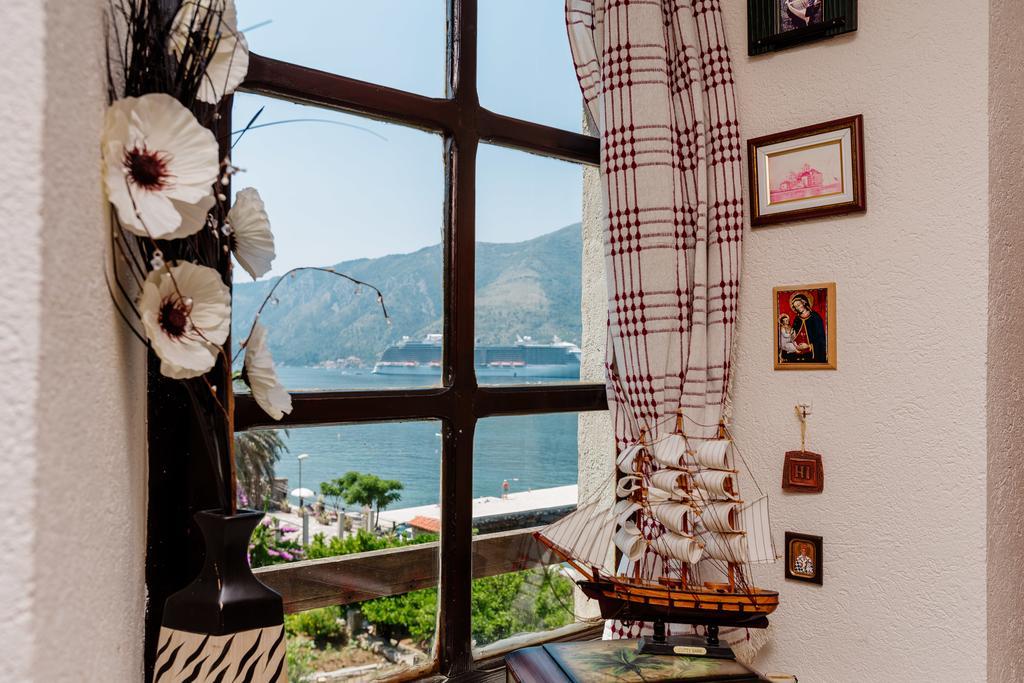 Celine'S Place By The Sea Kotor Exterior foto